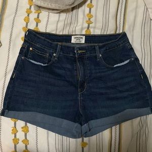 Denizen Levi’s High-rise Jean Shorts
